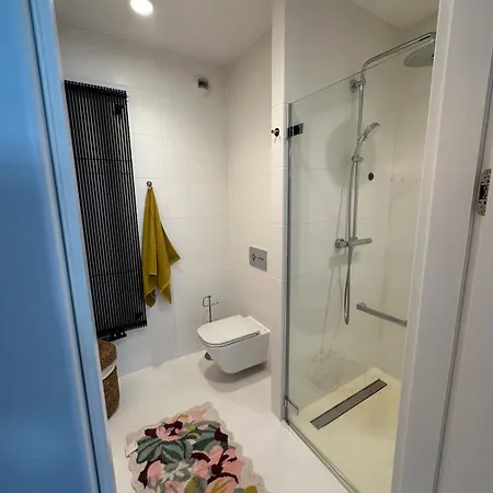 Novu Aparts Iv Warsaw