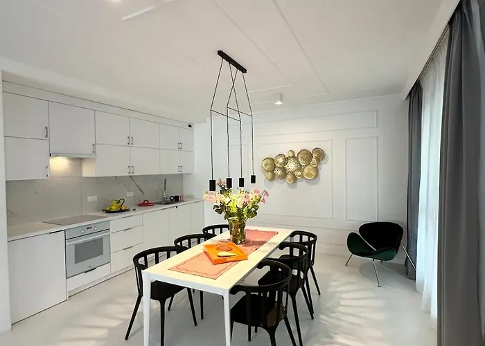 Novu Aparts Iv * Warszawa